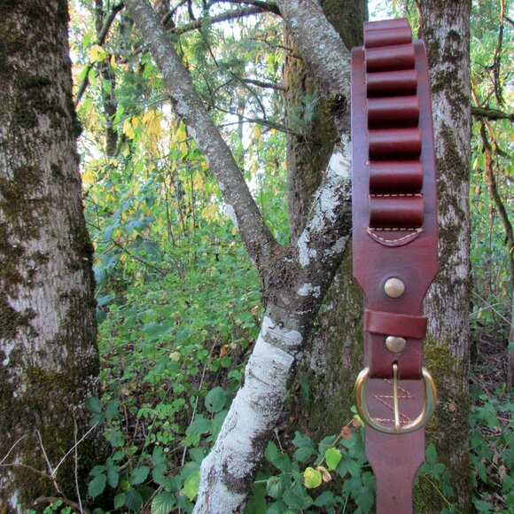 LEATHER AMMO BELT, HUNTING;  32"- 37" WAIST, 2.5" WIDE, BRASS BUCKLE; HUNTER'S - Picture 5 of 11